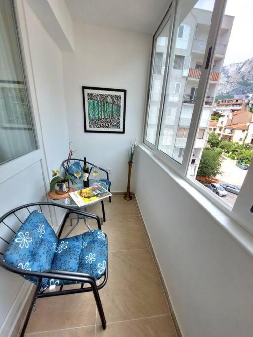 City Beach Apartment Макарска Экстерьер фото